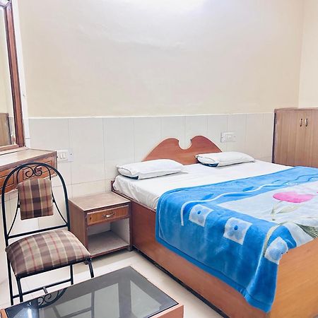 Sunrise Hotel 贾朗达尔 外观 照片