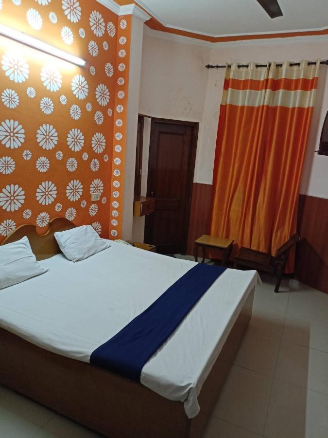 Sunrise Hotel 贾朗达尔 外观 照片