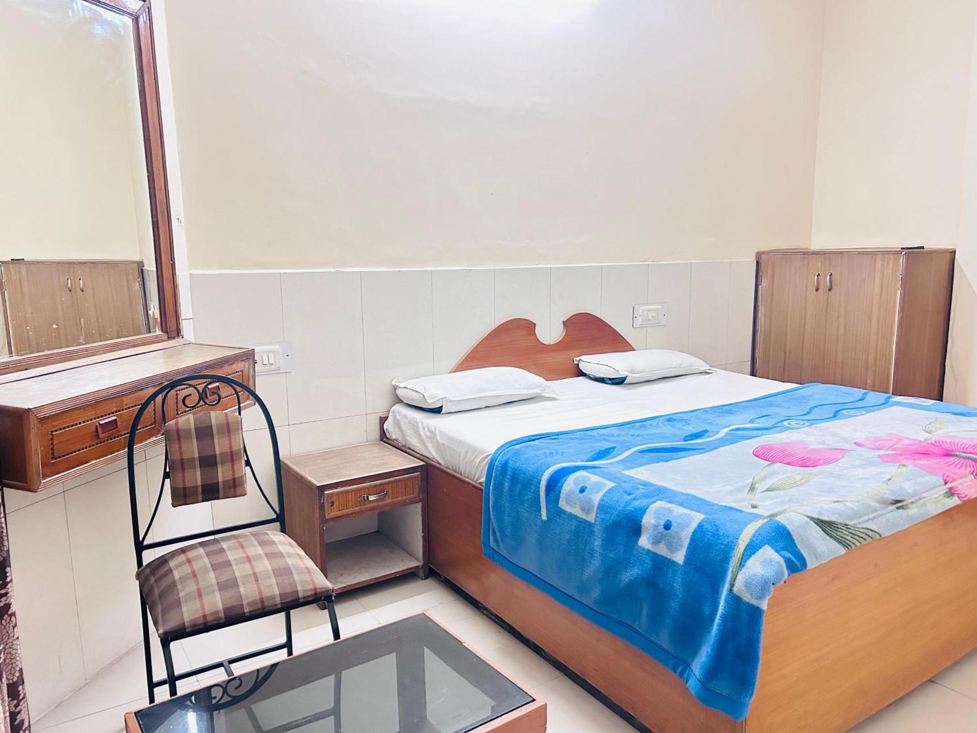 Sunrise Hotel 贾朗达尔 外观 照片